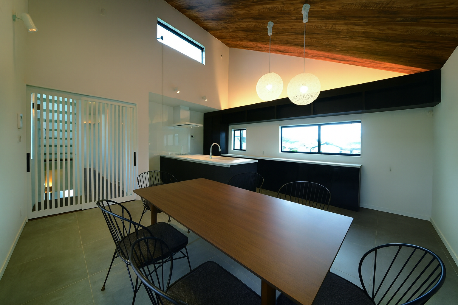 建物外観・内観