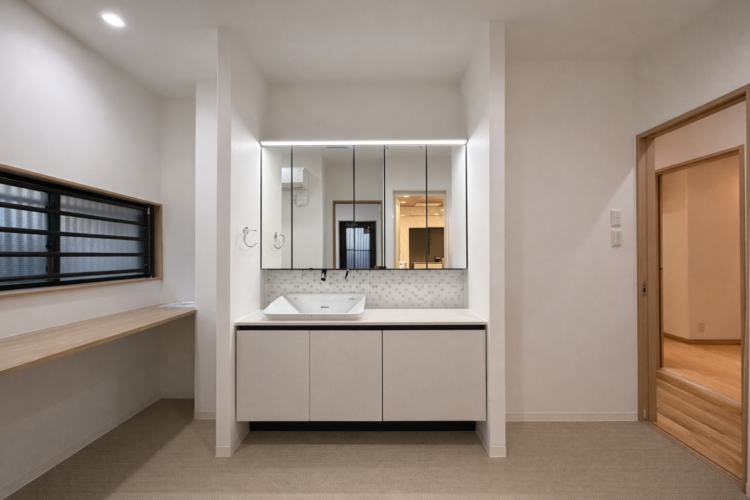 鉄筋コンクリート造２階建てのリノベーション工事