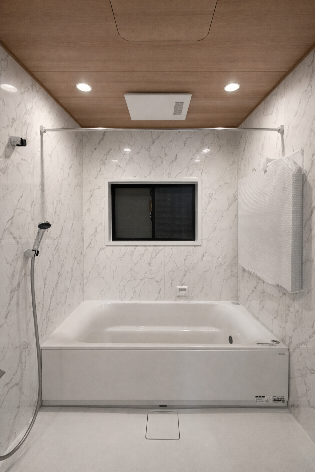 鉄筋コンクリート造２階建てのリノベーション工事