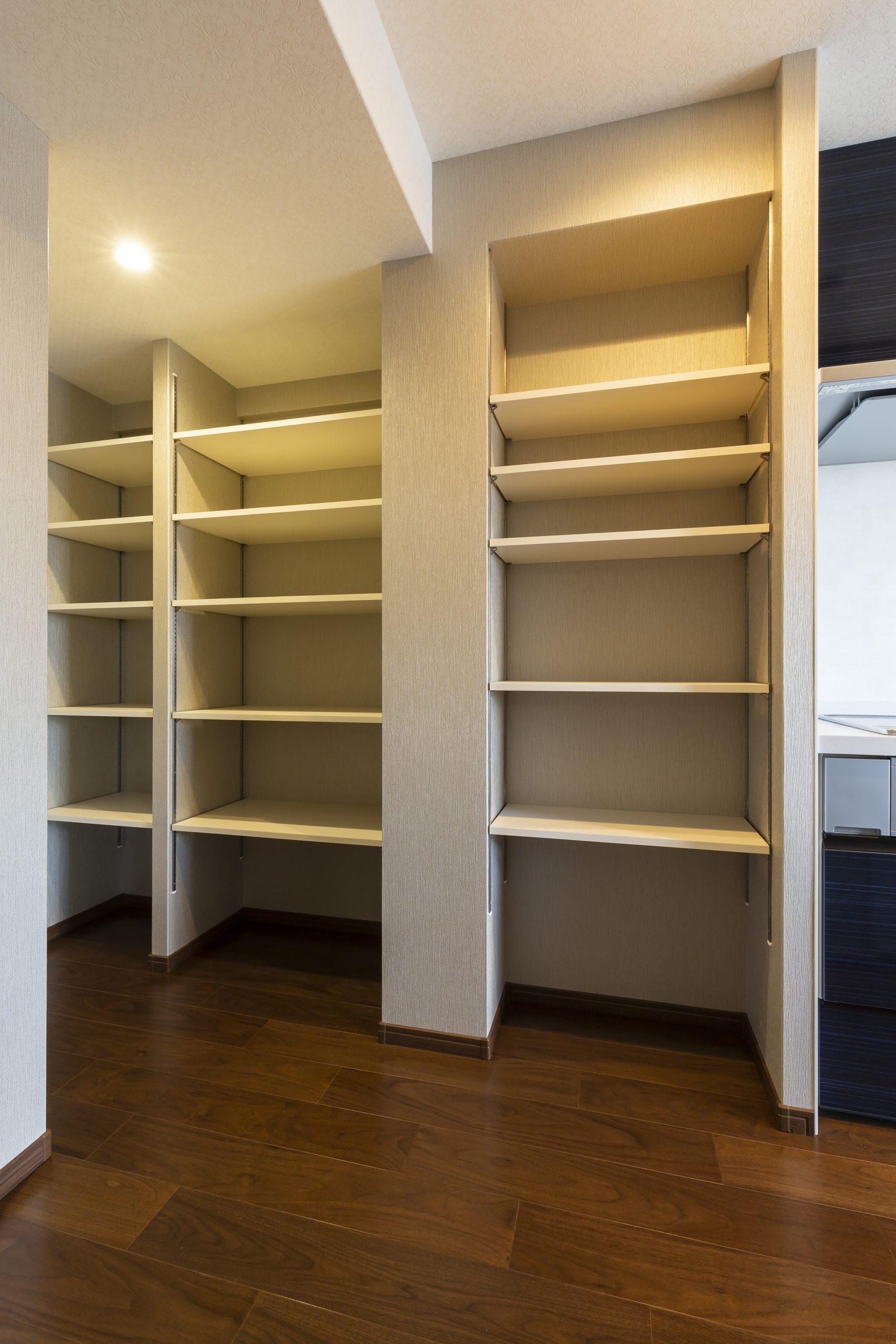 【都島区】築33年分譲マンションの全面改装