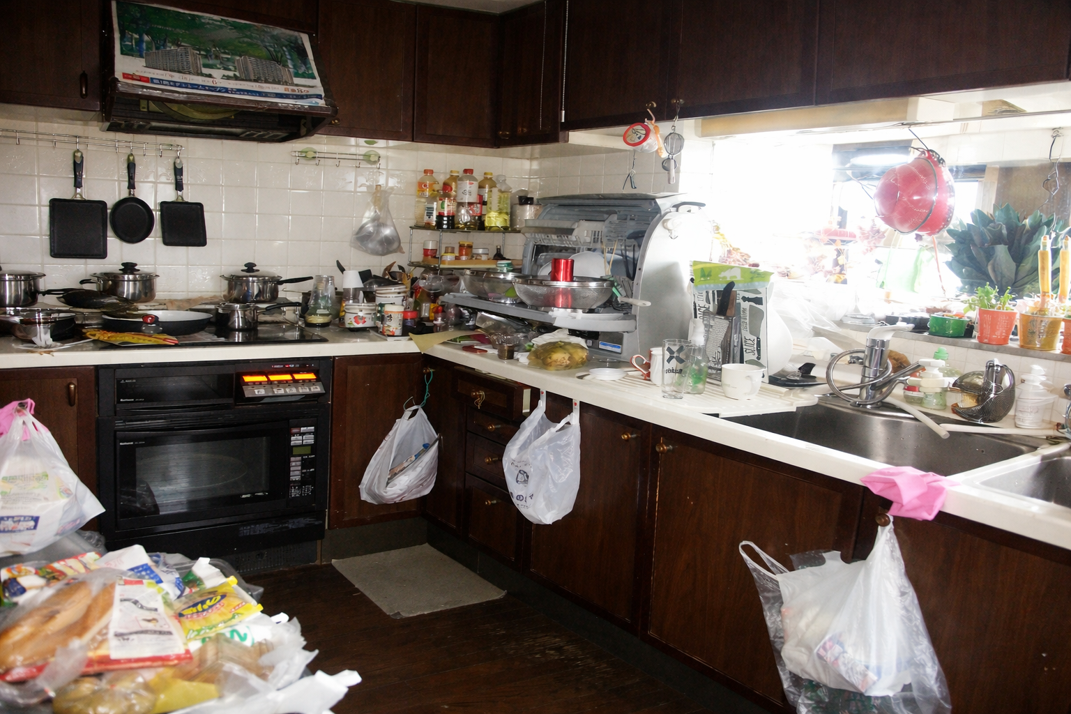 改修前キッチンビフォー