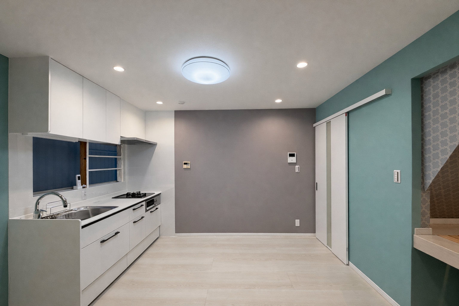 木造２階建てまるごとリノベ―ジョン